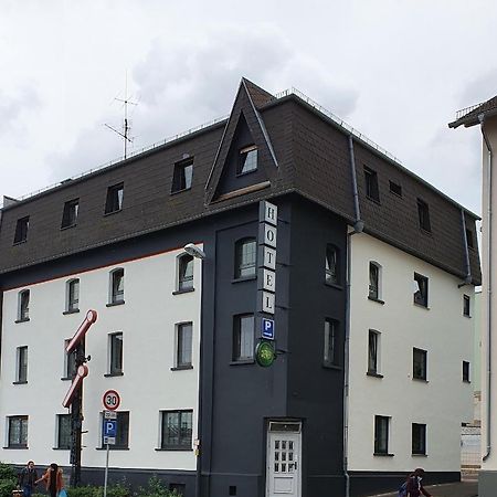 Zur Eisenbahn Hotel Лимбург-на-Лане Екстериор снимка